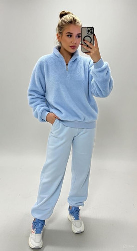 ست جذاب .هودی برند boohoo ,شلوار گت داخل کرک گرم بالا برند bikbok